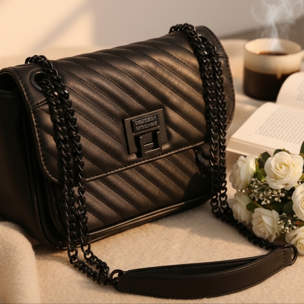 BADGLEY MISCHKA Black Quilted Leather Crossbody Bag - Picture 3 of 12